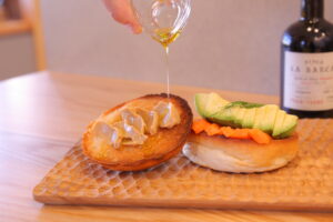 豆腐の味噌漬け　豆蔵　サンド
